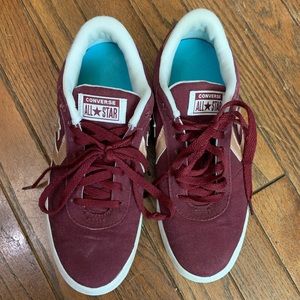 Converse One Star Sneakers, size 9